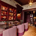 Autre Hotel