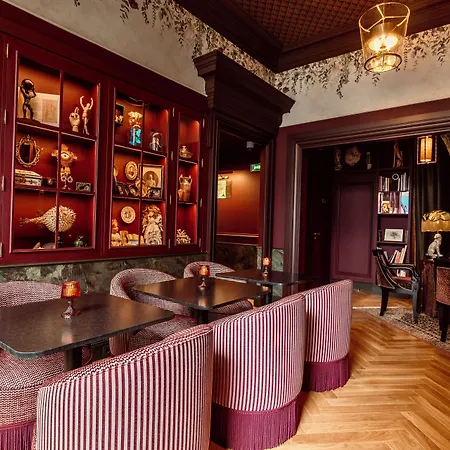 Autre Hotel