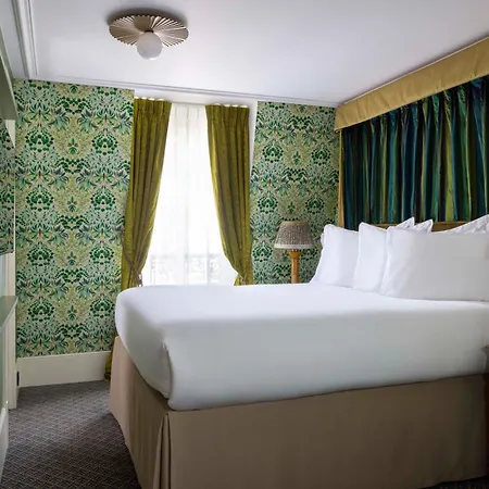 Hotel Autre 4*