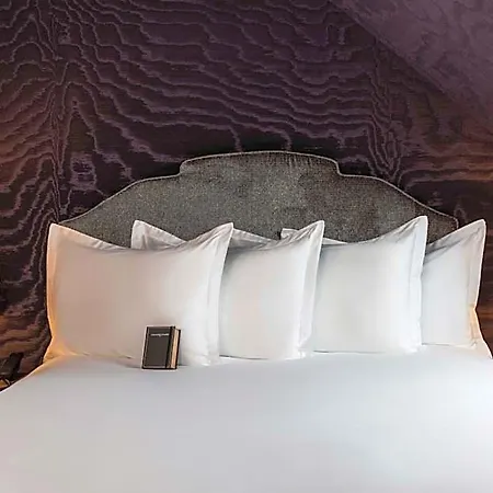 Autre Hotel